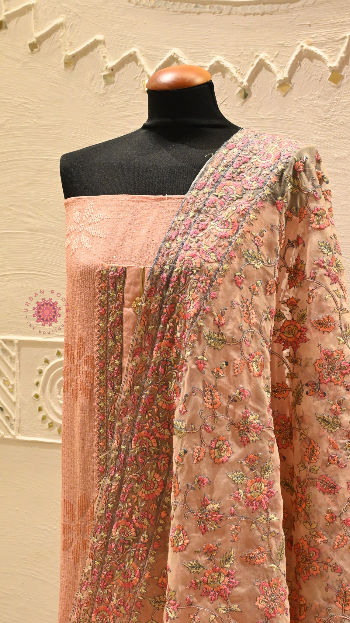 Georgette Festive Suit With Organza Dupatta