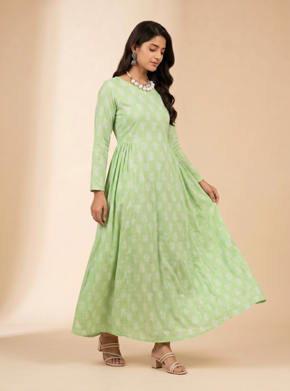 Mint Meadow Cotton Maxi Dress – The Summer Holiday Collection