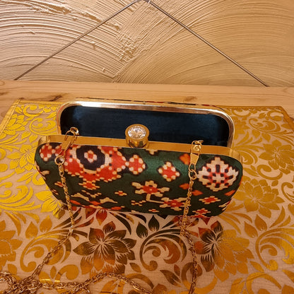 Patola Printed Clutch Bag Green - Urban Roots