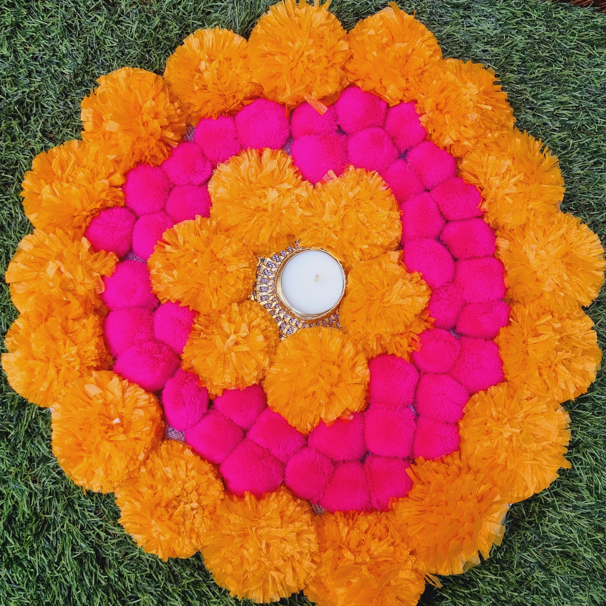 Rangoli Mat With Tea Light Holder - Urban Roots