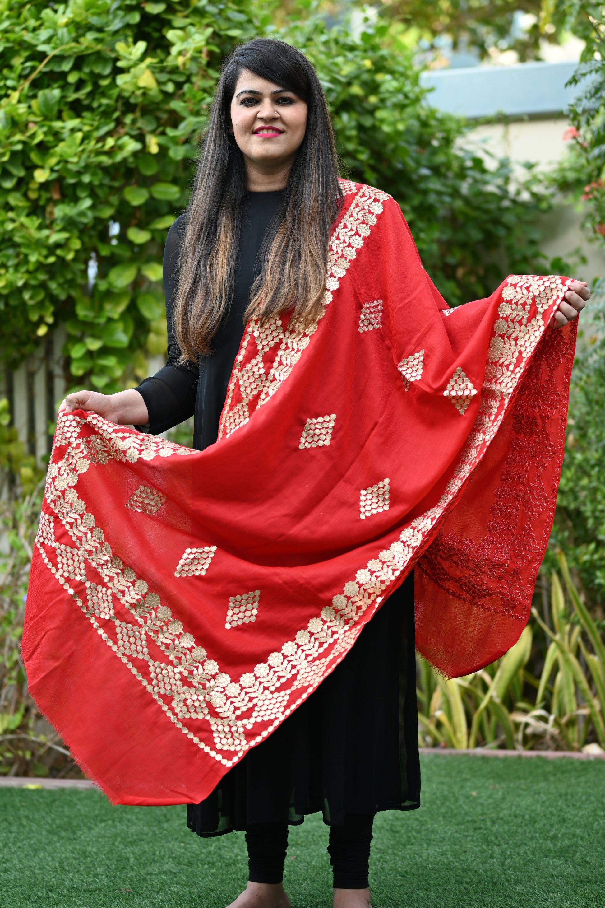 Pashmina Silk Gota Patti Stole - Urban Roots